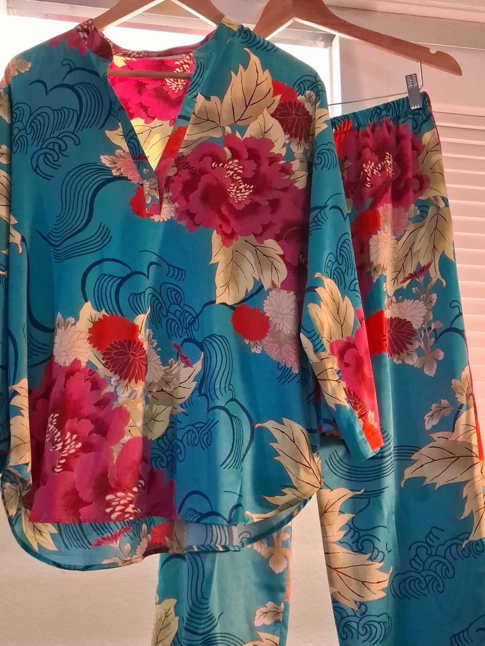 Natori Teal Floral V-Neck Pajama Set with Fuchsia & Red Accents